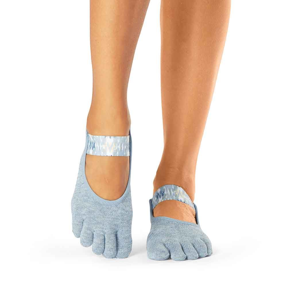  toesox Women's Low Rise Full Toe Grip Non-Slip for Ballet,  Yoga, Pilates, Barre Toe Socks, X-Small, Black : Yoga Socks : Clothing,  Shoes & Jewelry