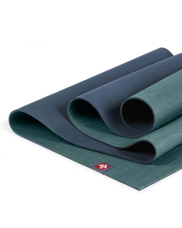Manduka Black Mat PRO Review Yoga Mat - Welcoming Simplicity
